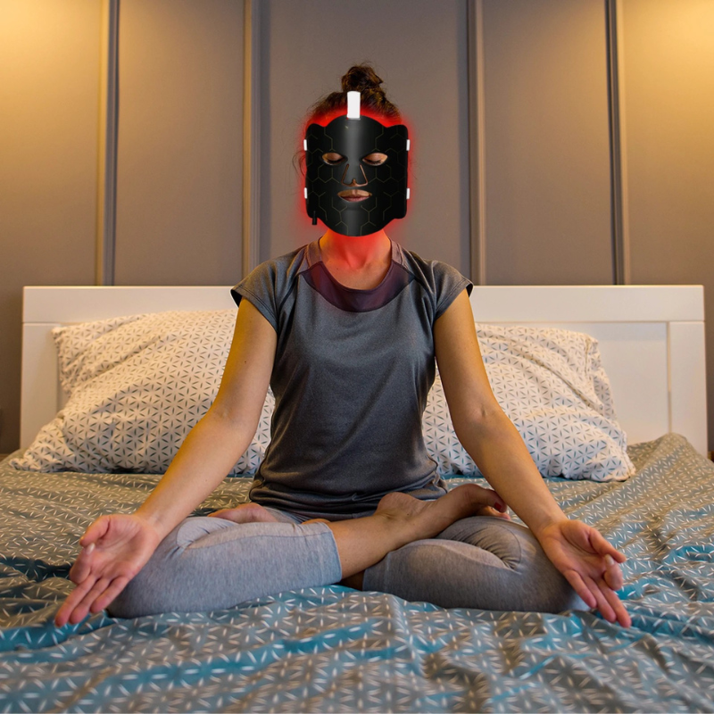 LED Gesichts Und Nackenmaske Mit Rotlichttherapie
