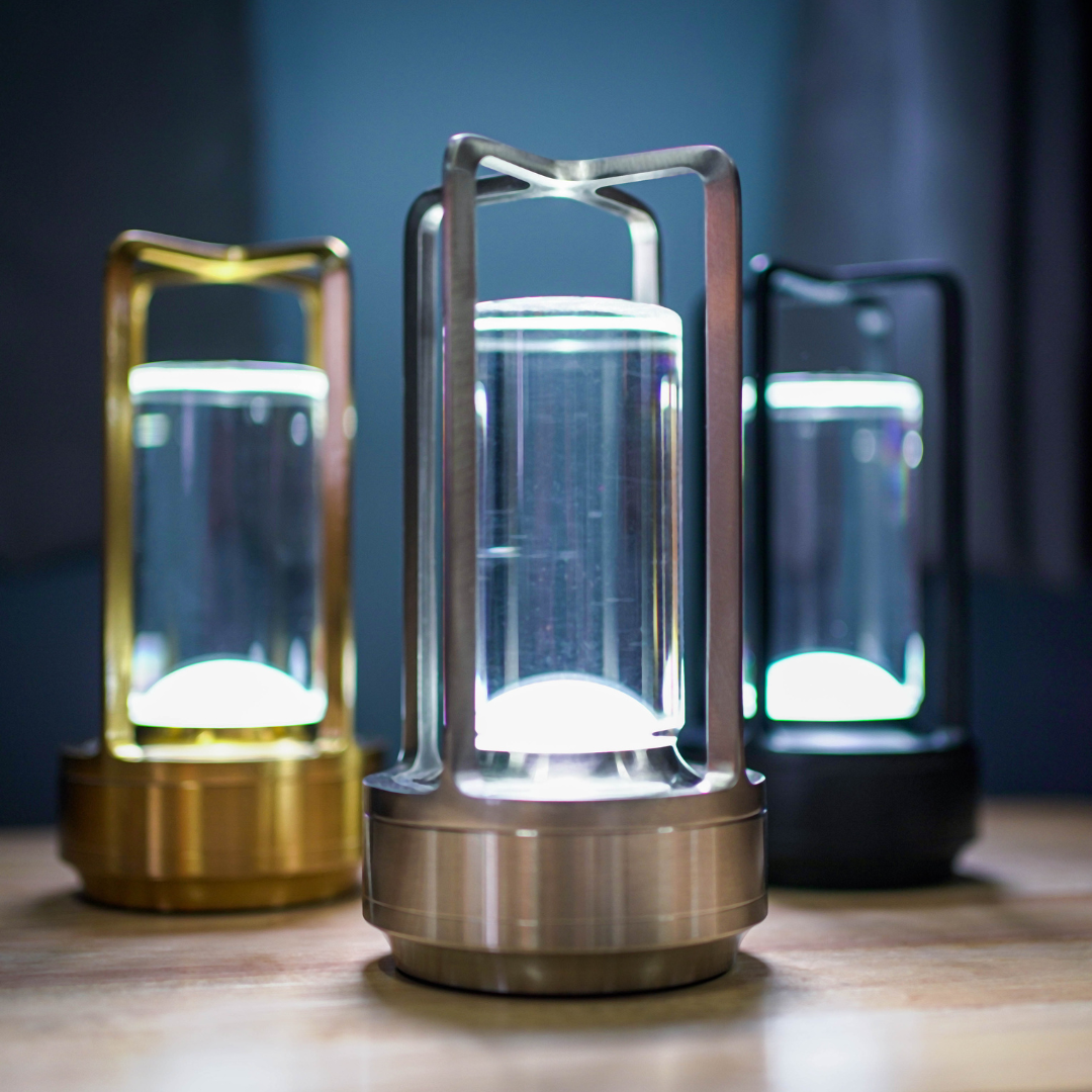 LumoraKristall: Elegante LED-Tischleuchte mit Kristalleffekt