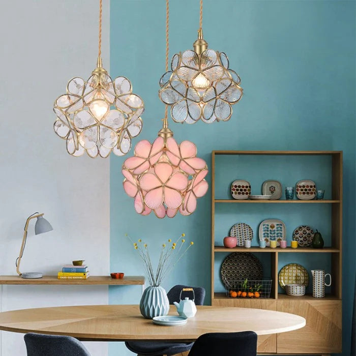 Hängende Pendelleuchten im Vintage-Blumenstil