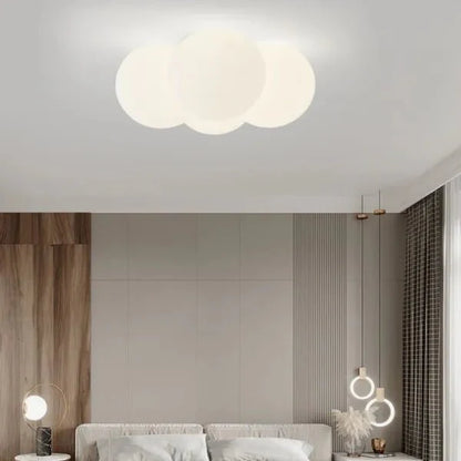Moderne Deckenleuchte In Wolkenform