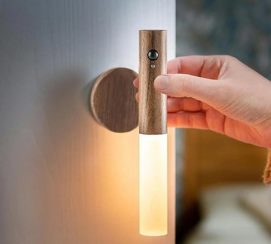Moderne LED Wandleuchte Mit Bewegungssensor