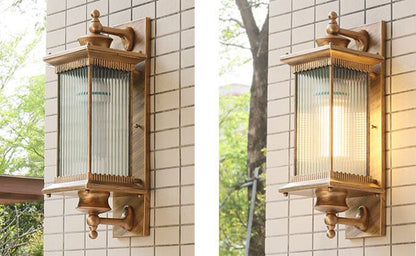 Rechteckige LED Außenwandleuchte Im Vintage Industriestil