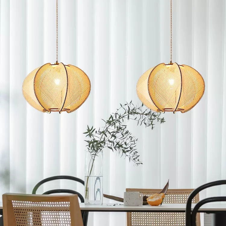 Minimalistische Pendelleuchten Im Mitte Des Jahrhunderts Stil