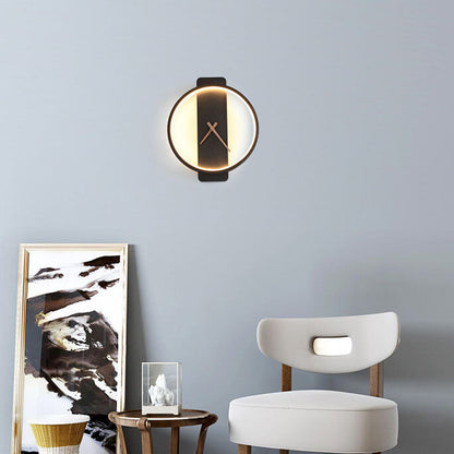 Minimalistische LED-Wanduhrleuchte
