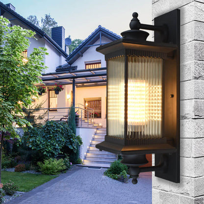 Rechteckige LED Außenwandleuchte Im Vintage Industriestil