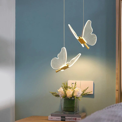 SchmetterlingGlühen: Elegante Pendelleuchte inspiriert von Schmetterlingsflügeln