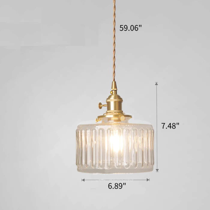 KristallAnhänger: Elegante Glas-Pendelleuchte mit zeitlosem Kristall-Entwurf