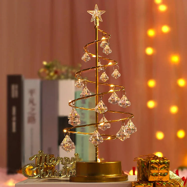 LuminFir: Dekorative Tischlampe in Tannenbaumform