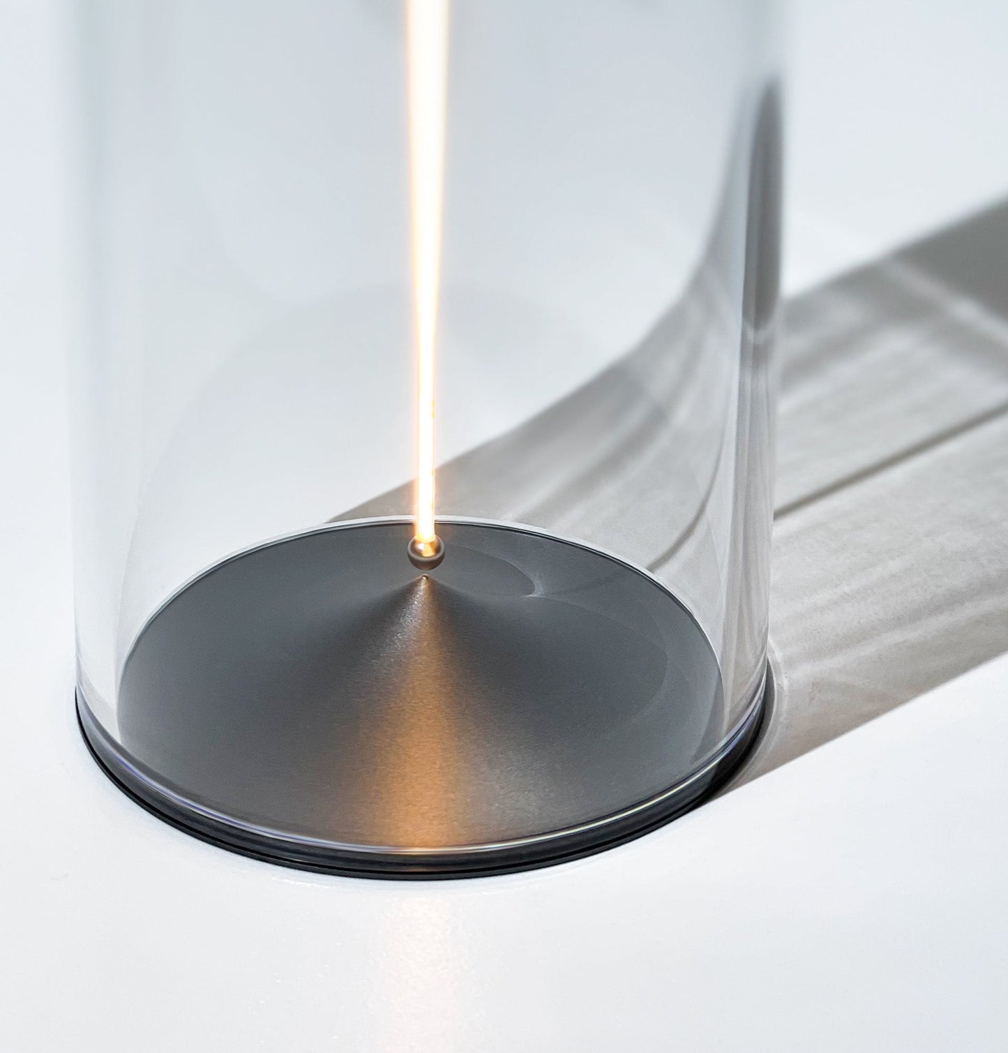 Kabellose LED Zylinderlampe mit Touch Steuerung