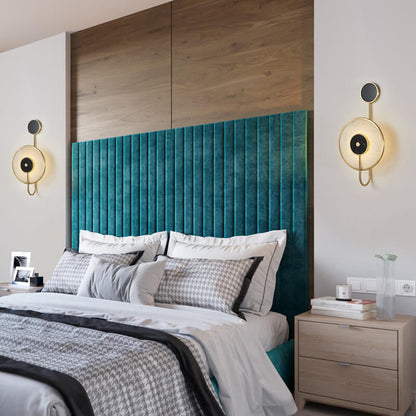 Nordische Wandleuchte Mit LED Licht Und Uhrendesign