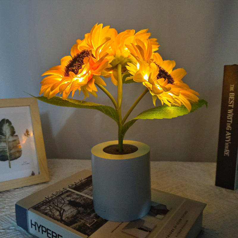 SonneBlüte: Verspielte Tischlampe in Sonnenblumenform