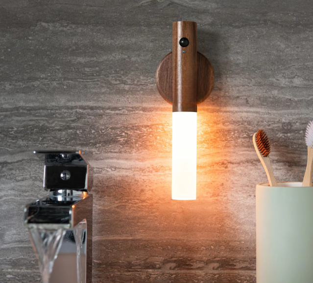 Moderne LED Wandleuchte Mit Bewegungssensor