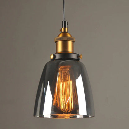 VetroAntike: Pendelleuchte mit nostalgischem Glasdesign für stimmungsvolle Beleuchtung