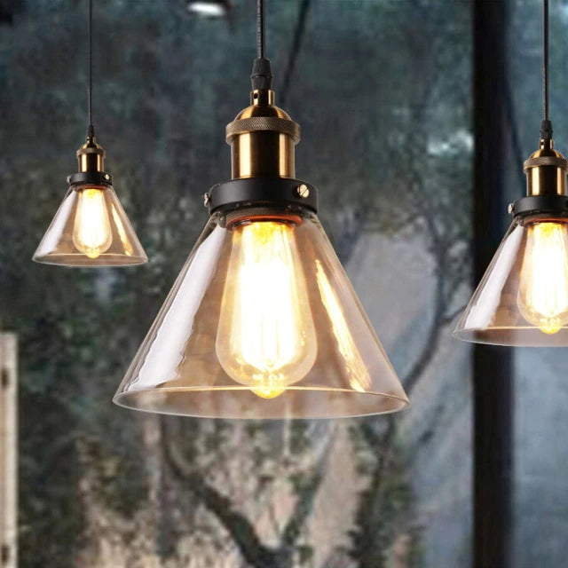 VetroAntike: Pendelleuchte mit nostalgischem Glasdesign für stimmungsvolle Beleuchtung