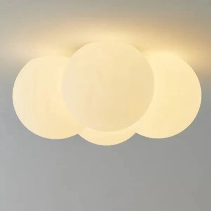 Moderne Deckenleuchte In Wolkenform