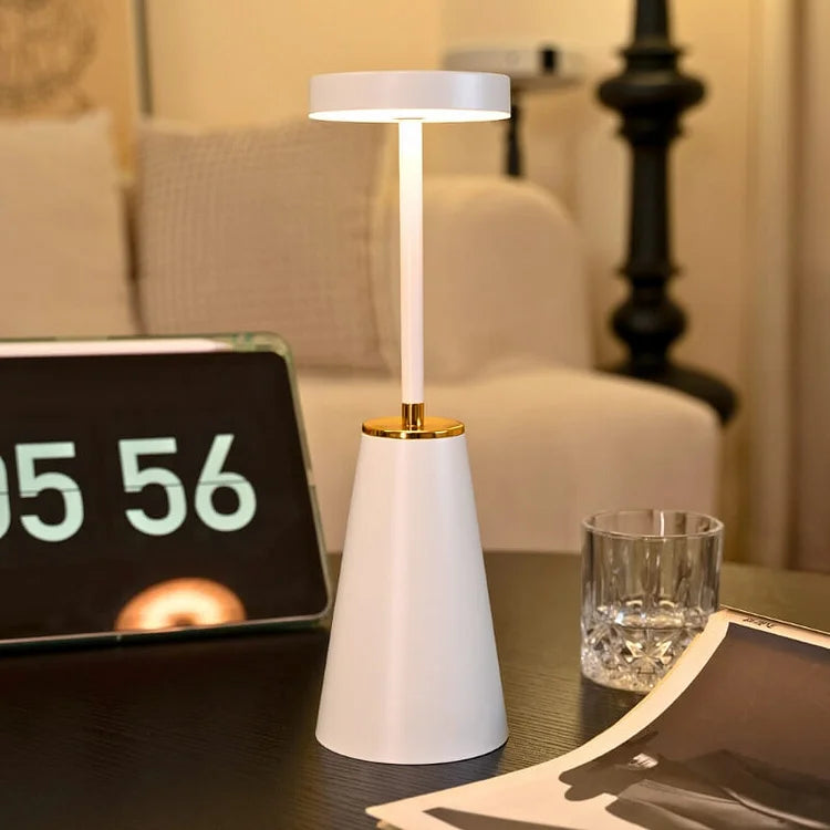 FlexisBogen: LED-Tischlampe mit Anpassbarem Lichtbogen