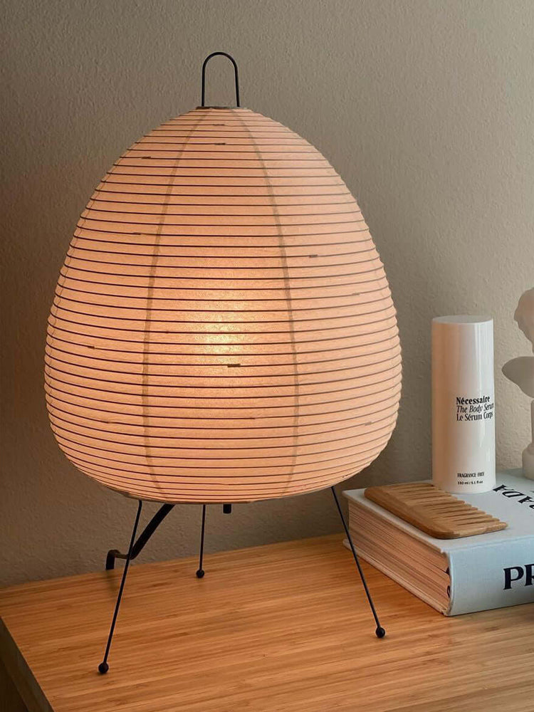 LumiBiegung: Tischlampe aus Washi-Papier mit Sanftem, Diffusen Lichtschein