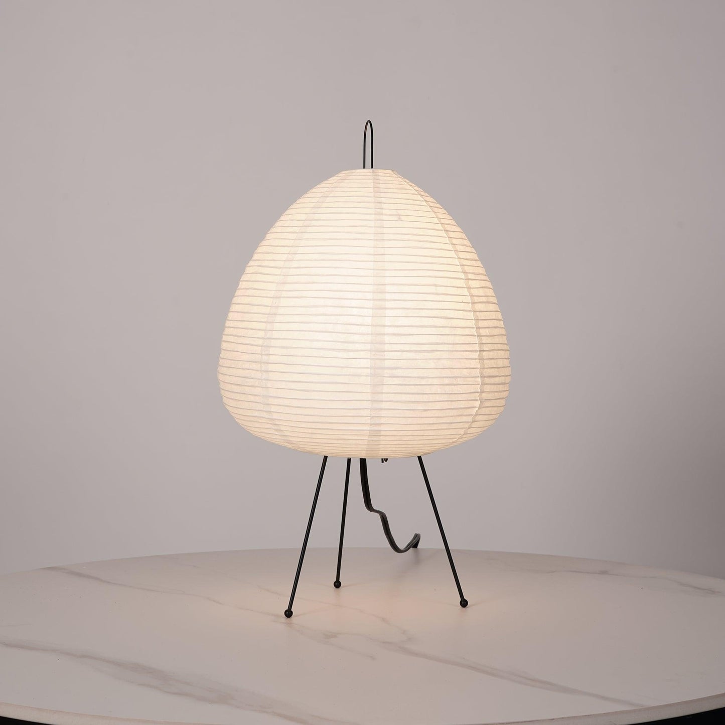 LumiBiegung: Tischlampe aus Washi-Papier mit Sanftem, Diffusen Lichtschein