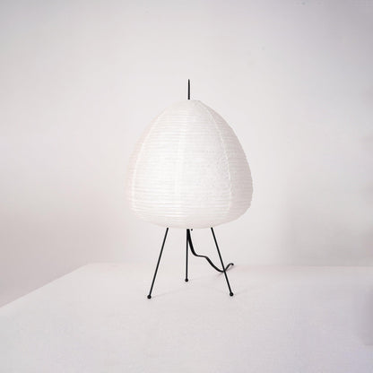 LumiBiegung: Tischlampe aus Washi-Papier mit Sanftem, Diffusen Lichtschein