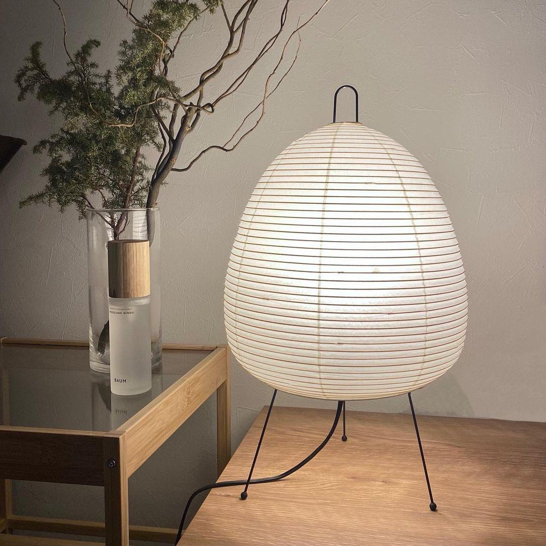 LumiBiegung: Tischlampe aus Washi-Papier mit Sanftem, Diffusen Lichtschein