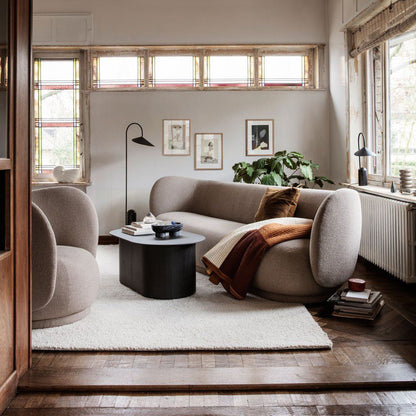 Minimalistische Bogenstehlampe