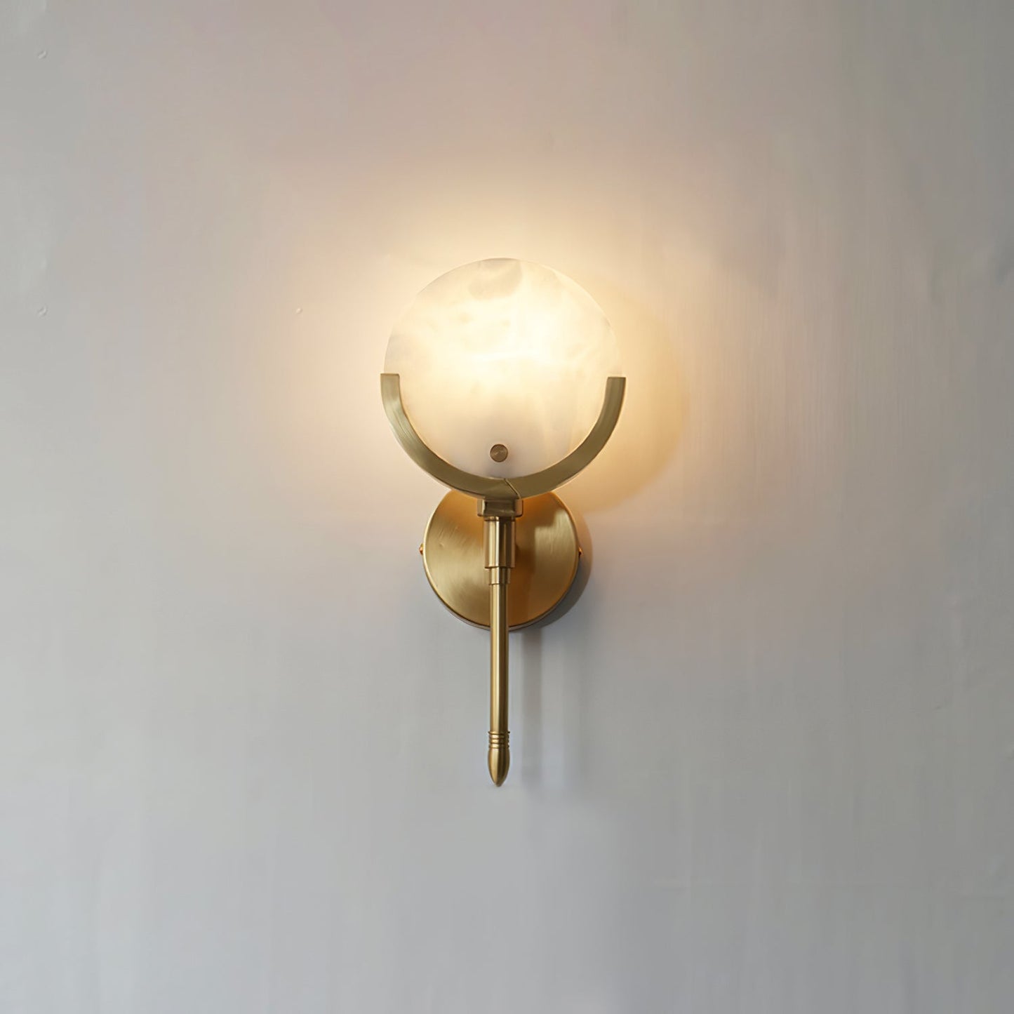 Minimalistische Wandleuchte Aus Messing
