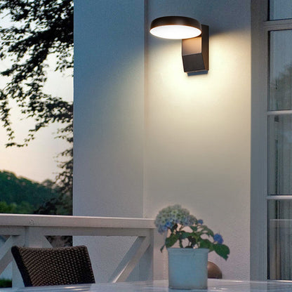 Drehbare Bewegungsaktivierte LED Außenwandleuchte