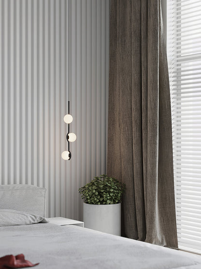 Moderne Pendelleuchte Mit Mehreren Kugeln