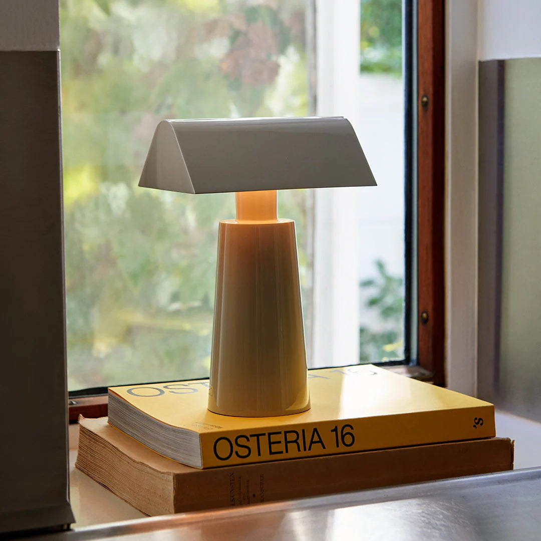 Moderne Skulpturale Tischlampe
