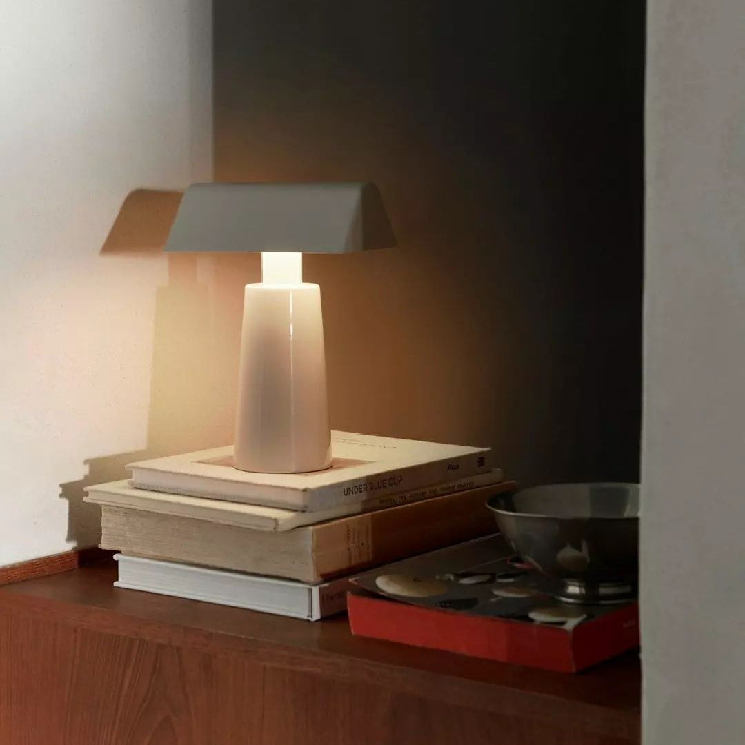 Moderne Skulpturale Tischlampe