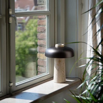 Minimalistische Skulpturale Tischlampe