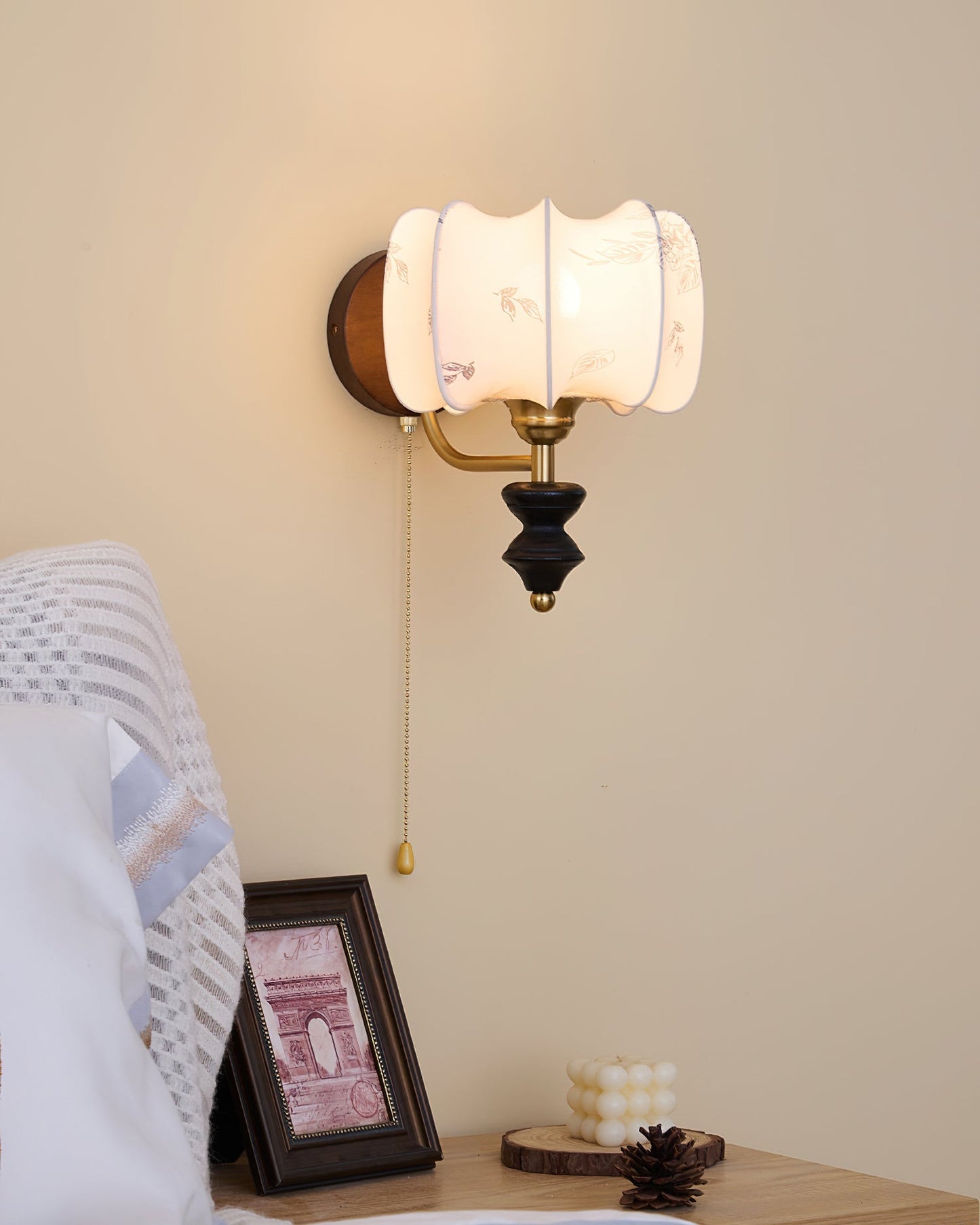 Vintage-inspirierte Wandleuchte mit Zugkette