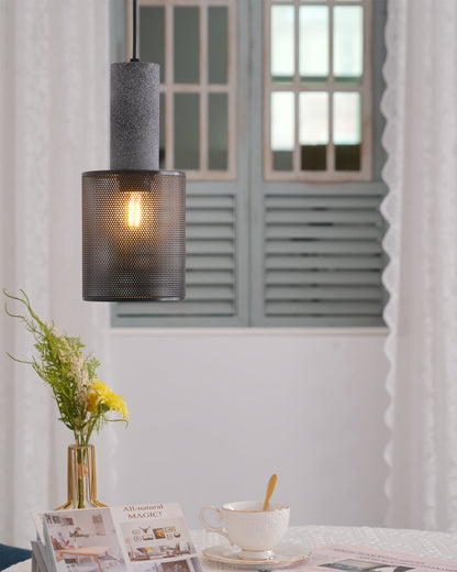 Minimalistische Pendelleuchte im Industriestil