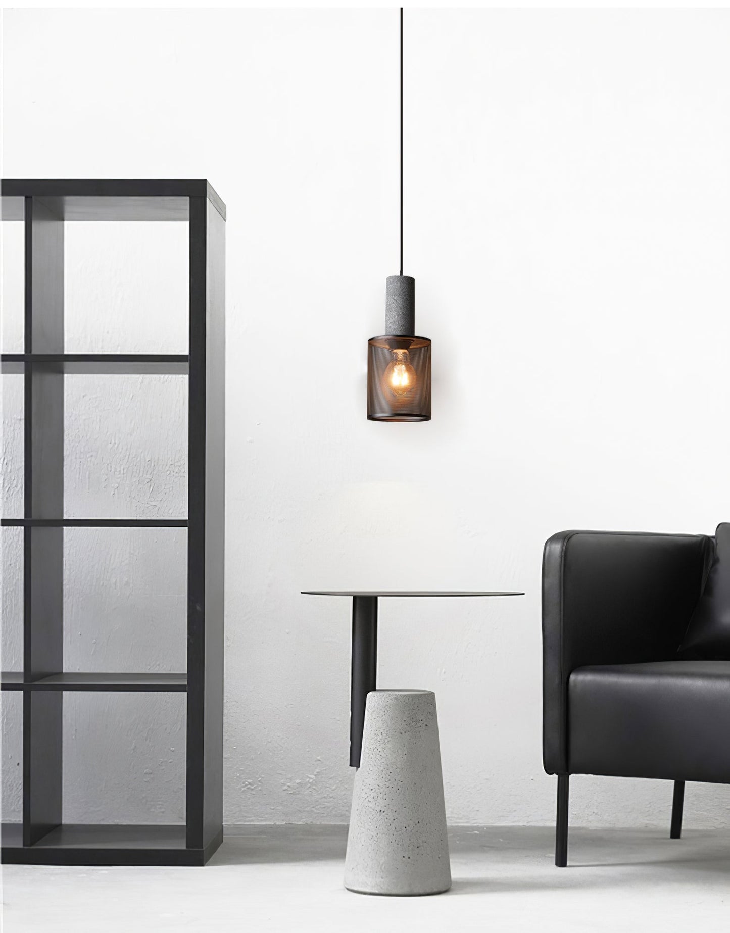 Minimalistische Pendelleuchte im Industriestil