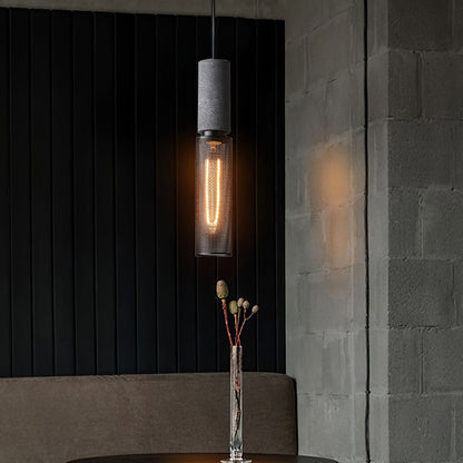 Minimalistische Pendelleuchte im Industriestil