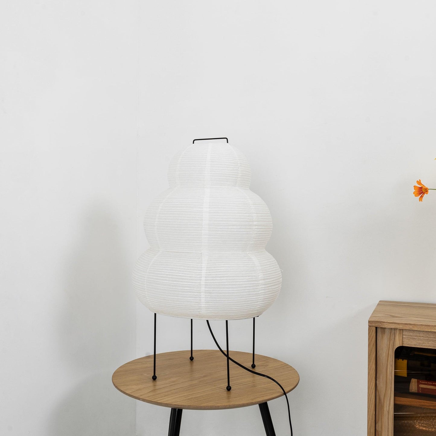 LumiBiegung: Tischlampe aus Washi-Papier mit Sanftem, Diffusen Lichtschein