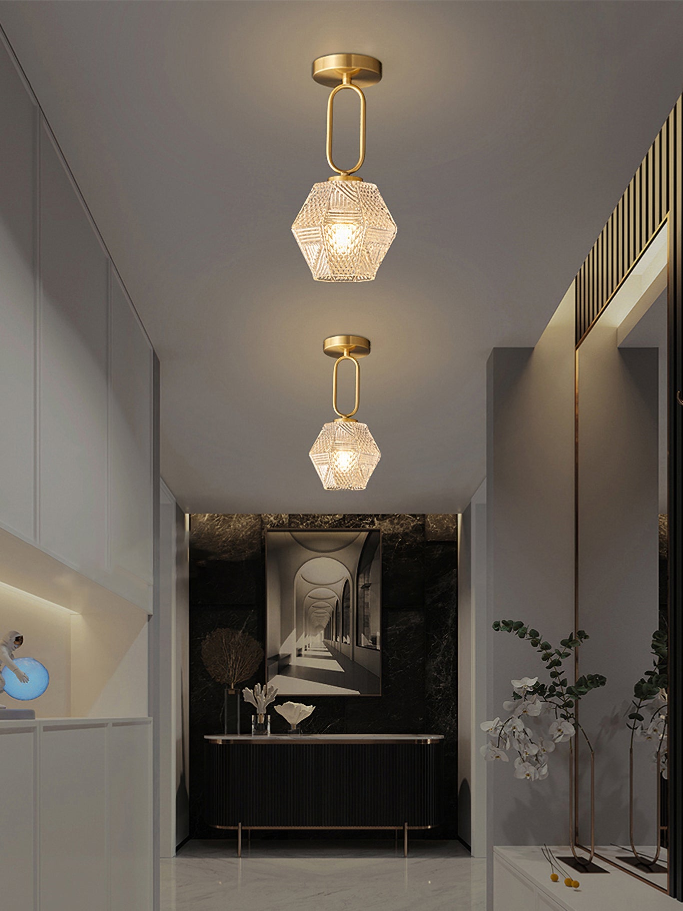 Deckenleuchte in Diamantform