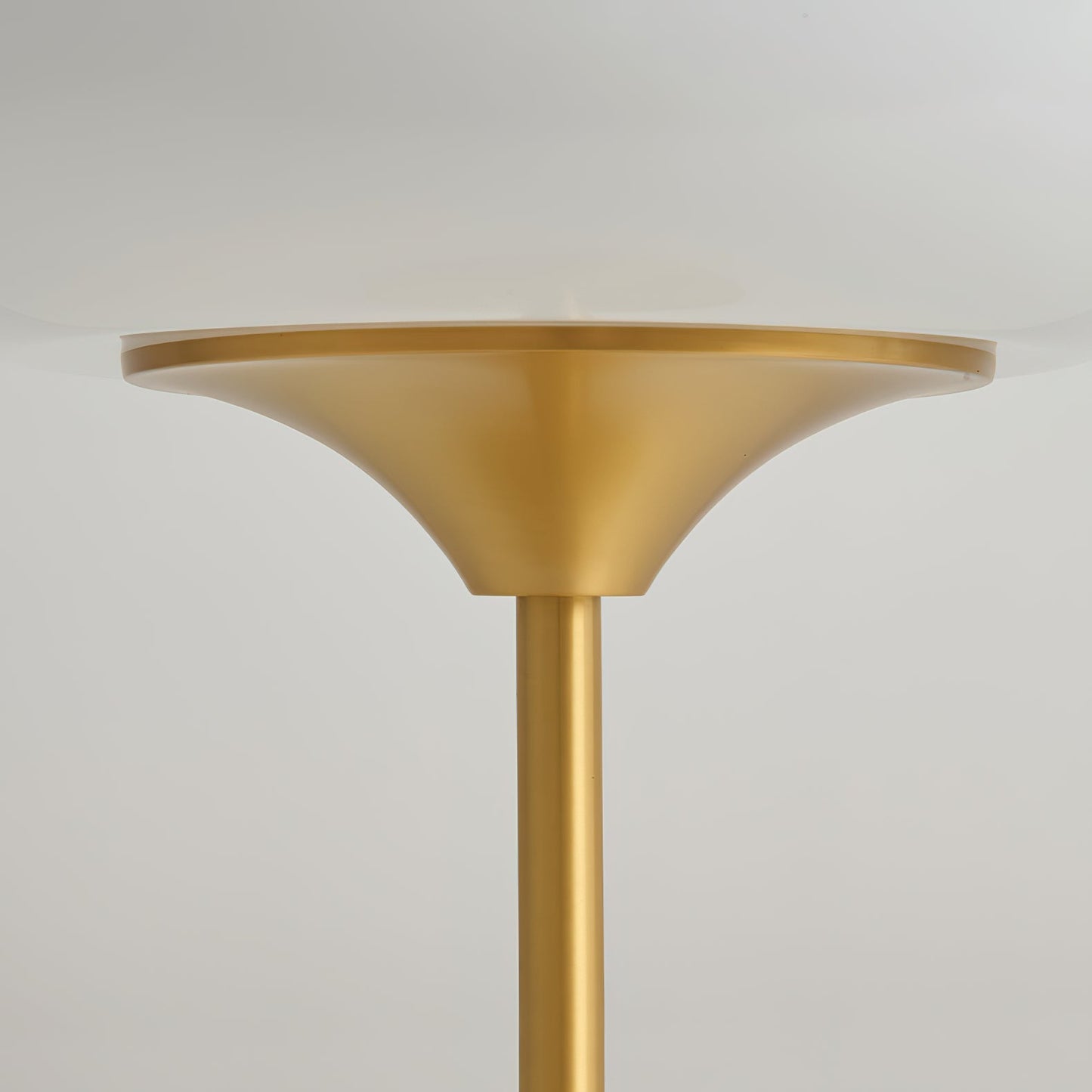Retro-Tischlampe im Mitte des Jahrhunderts Design