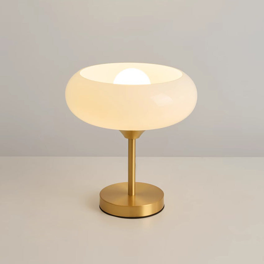 Retro-Tischlampe im Mitte des Jahrhunderts Design