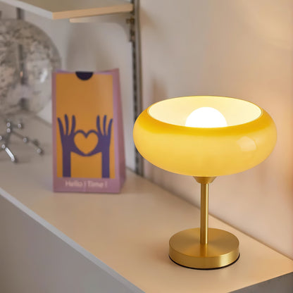 Retro-Tischlampe im Mitte des Jahrhunderts Design
