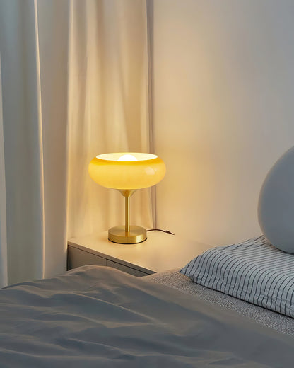 Retro-Tischlampe im Mitte des Jahrhunderts Design