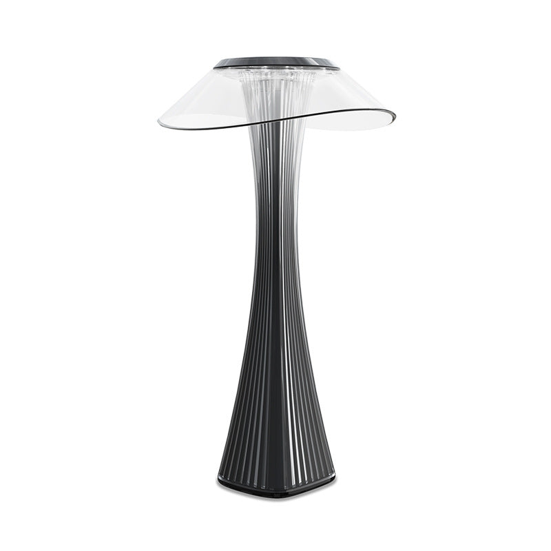 KristallBlüte: Kristallförmige LED Tischlampe