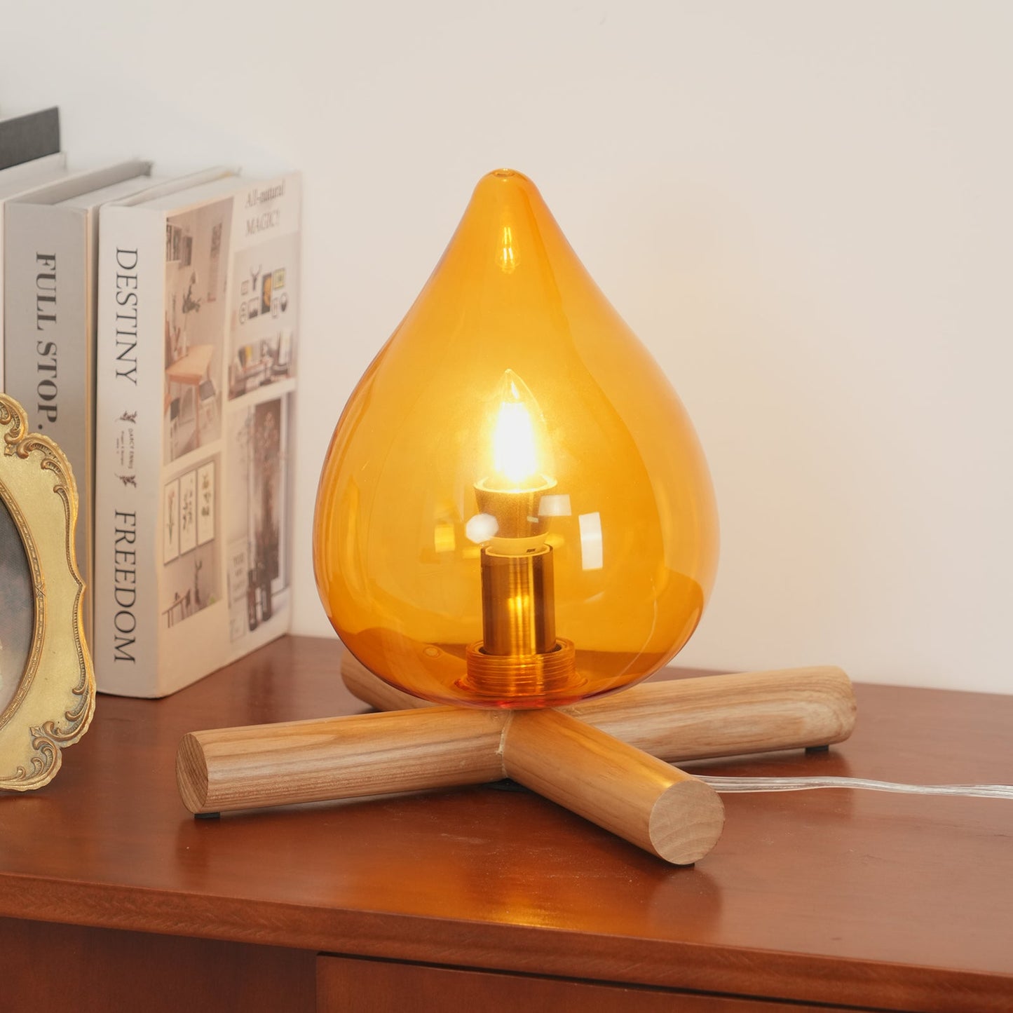 Tischlampe Im Retro Flammen Stil
