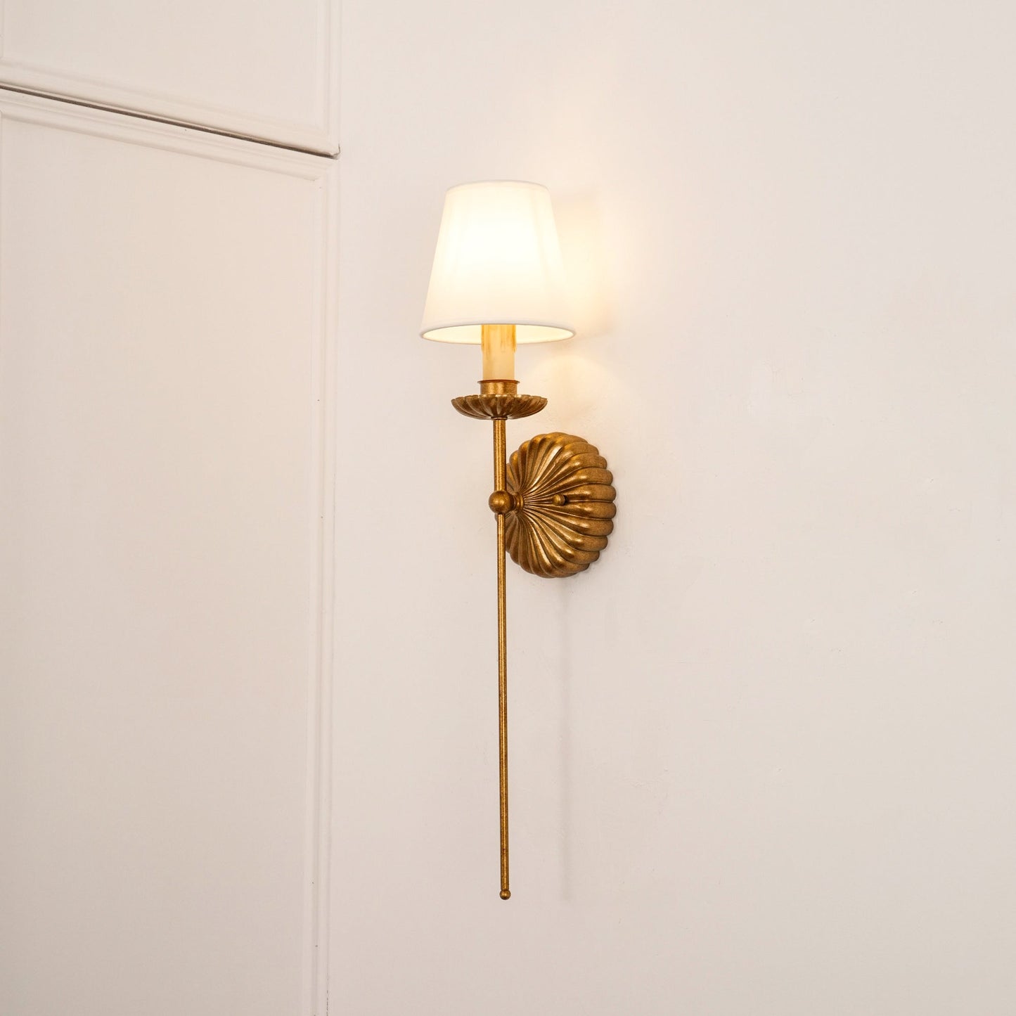 Moderne Innenwandleuchte