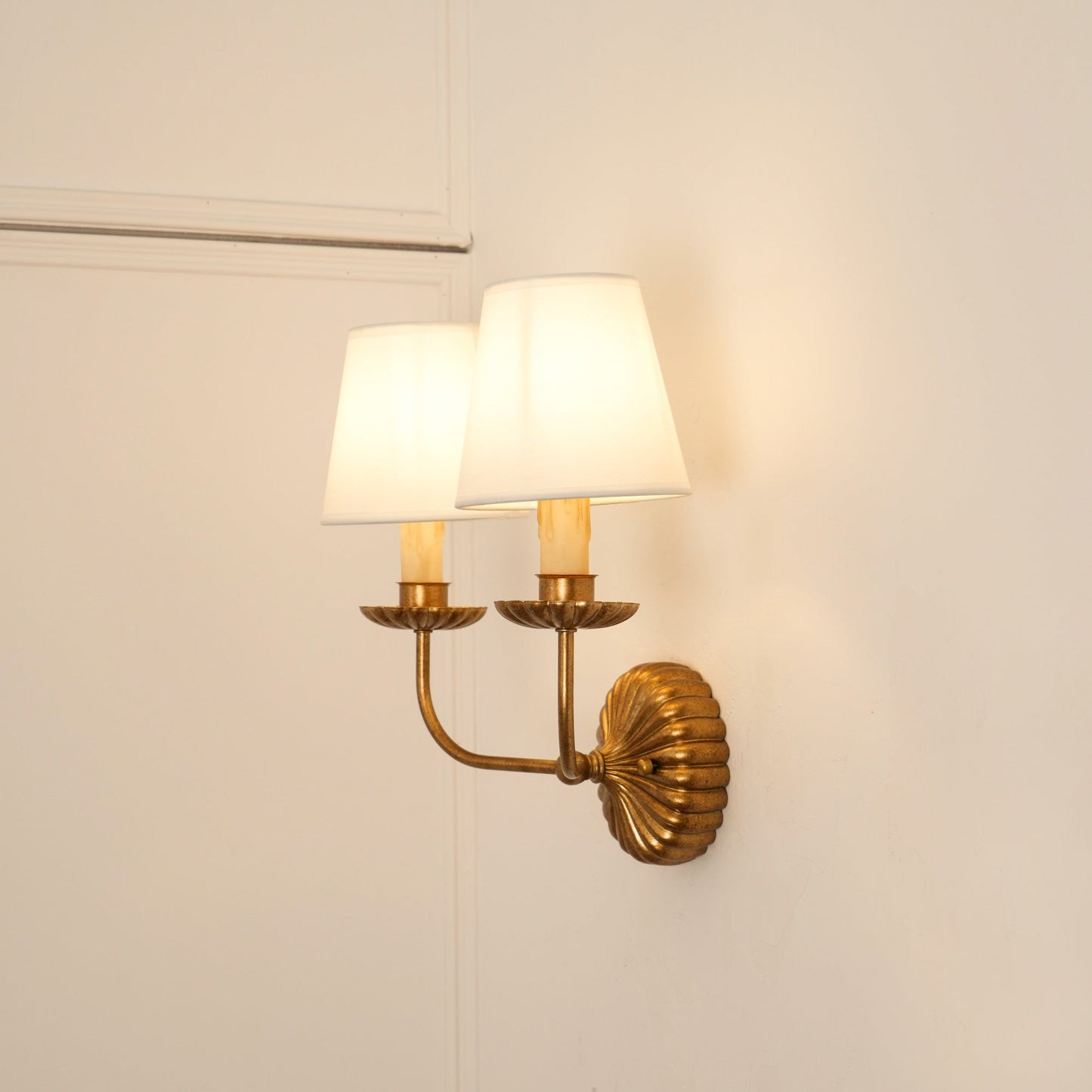 Moderne Innenwandleuchte