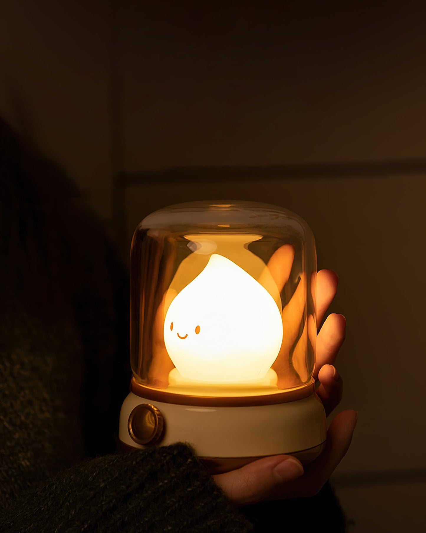 Mini LED Nachttischlaterne Mit Flammeneffekt