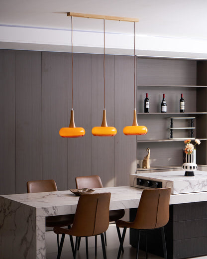 Moderne Pendelleuchte im skandinavischen Stil