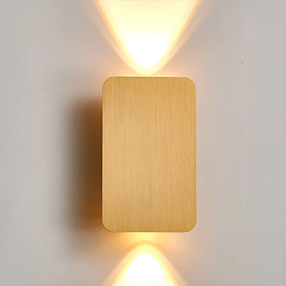 Minimalistische Würfel-Wandleuchte
