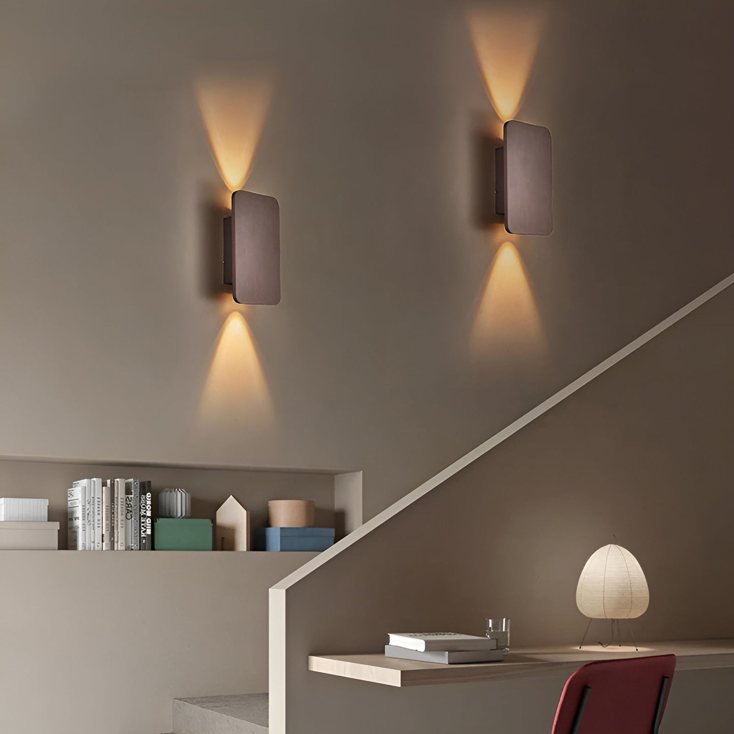 Minimalistische Würfel-Wandleuchte