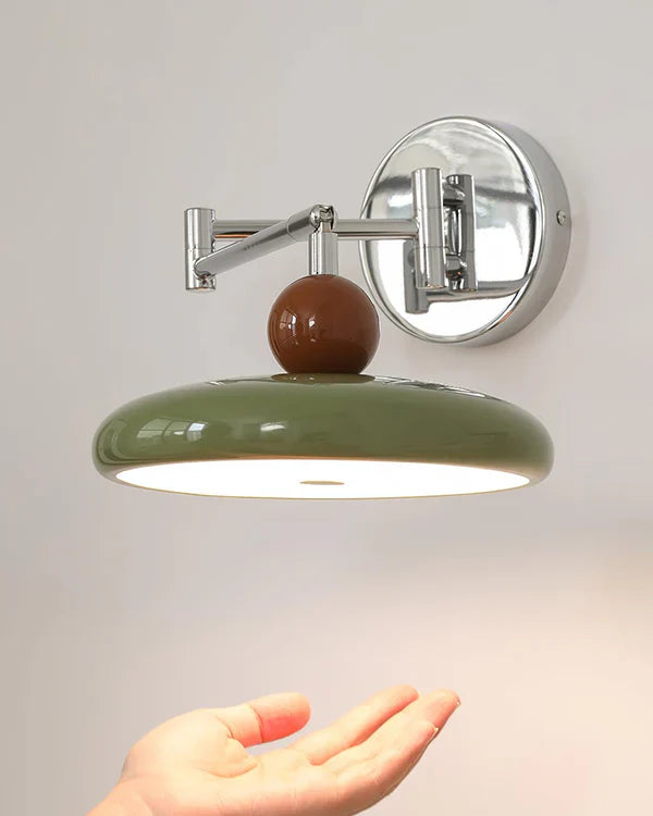 SchwenkLicht: Verstellbare Wandleuchte mit Schwenkarm